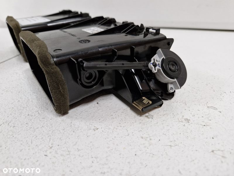 TOYOTA AVENSIS T27 LIFT T29 KRATKA NAWIEWU ŚRODKOWA 55670-05200 - 11