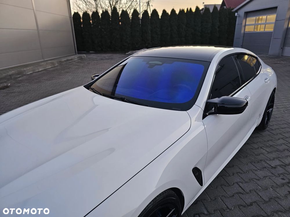 BMW Seria 8 840i - 10