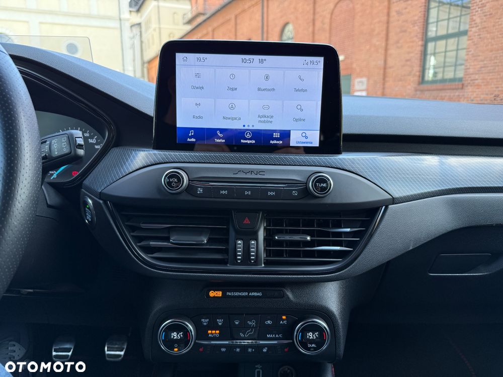 Ford Focus 1.5 EcoBoost STart-Stopp-System ST-LINE - 18