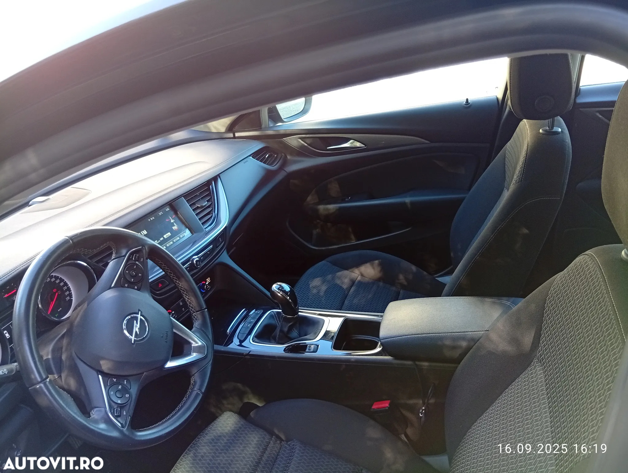 Opel Insignia Grand Sport 1.5 Diesel Business Edition - 6