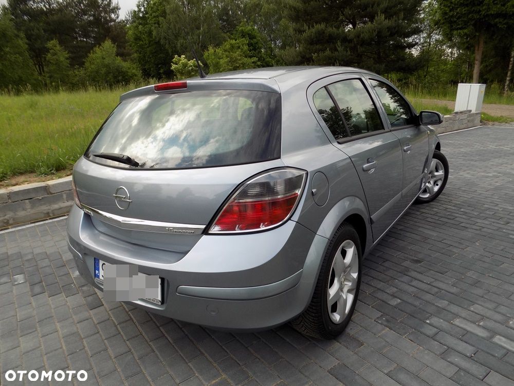 Opel Astra 1.6 Edition - 9