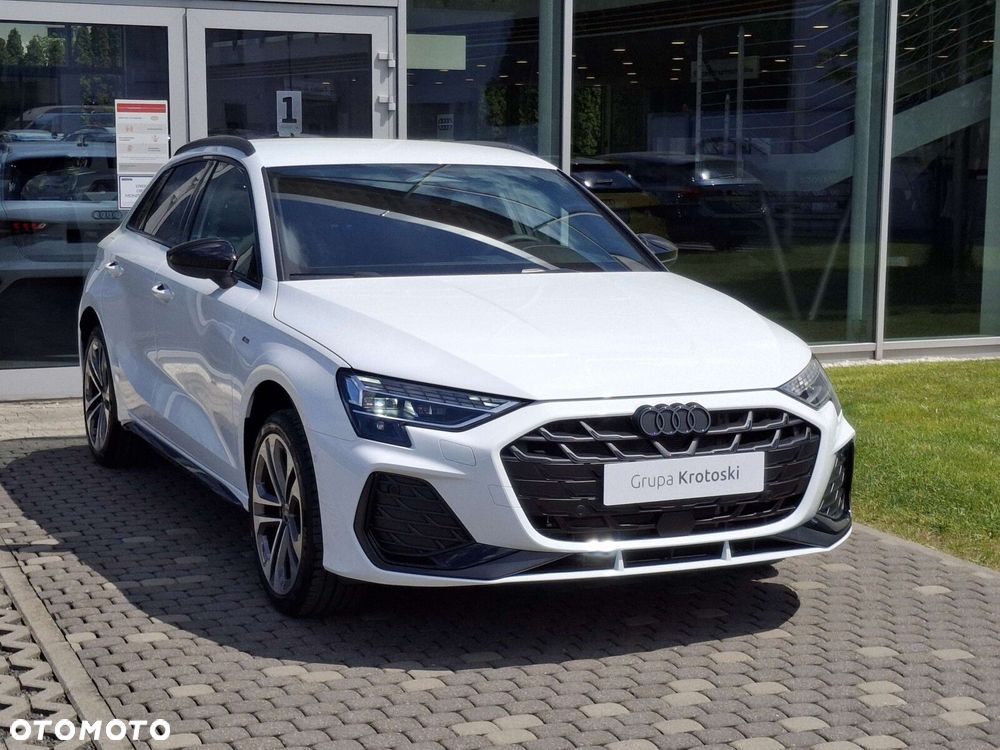 Audi A3 Sportback - 8