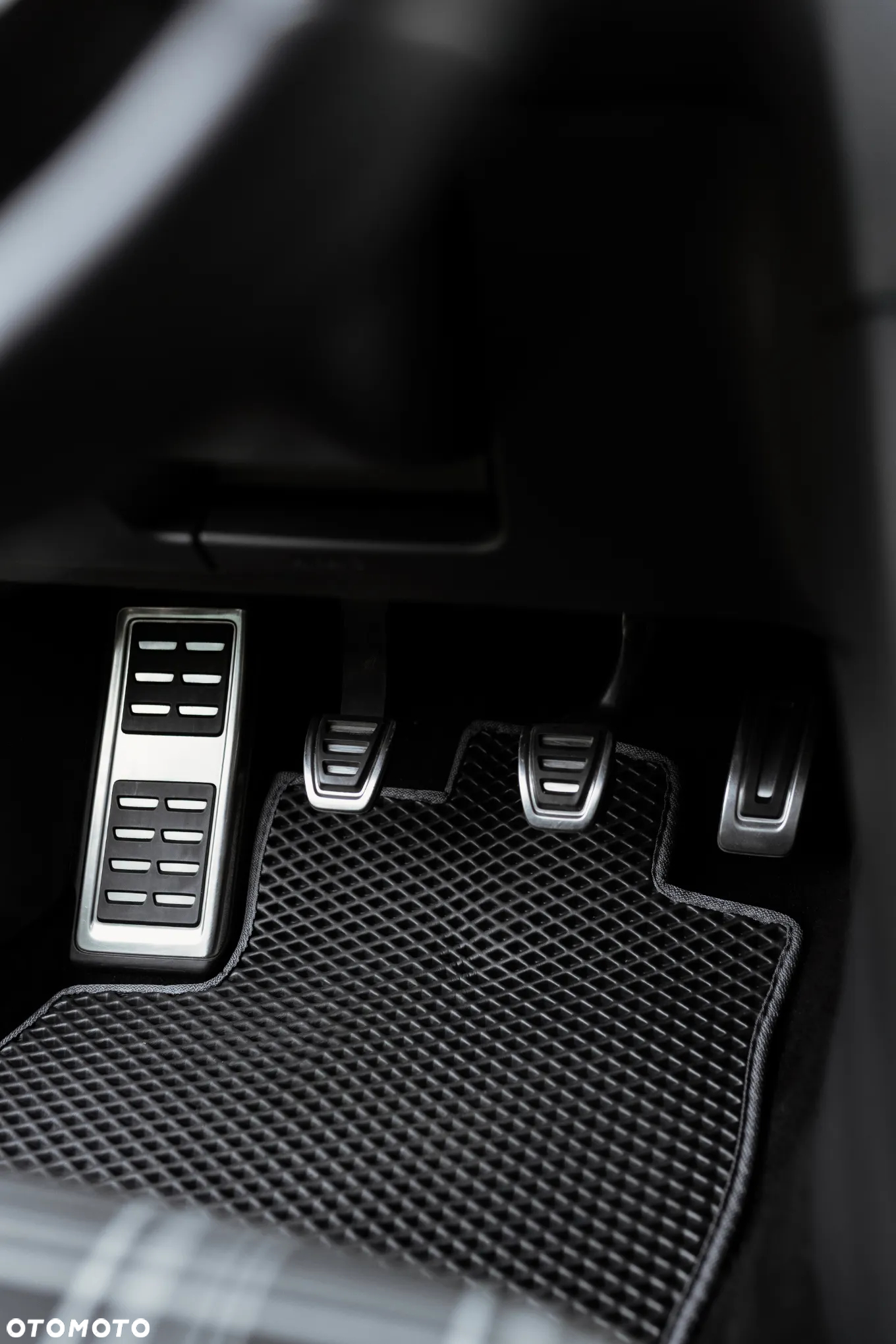 Volkswagen Golf VII 2.0 TDI BMT GTD - 27