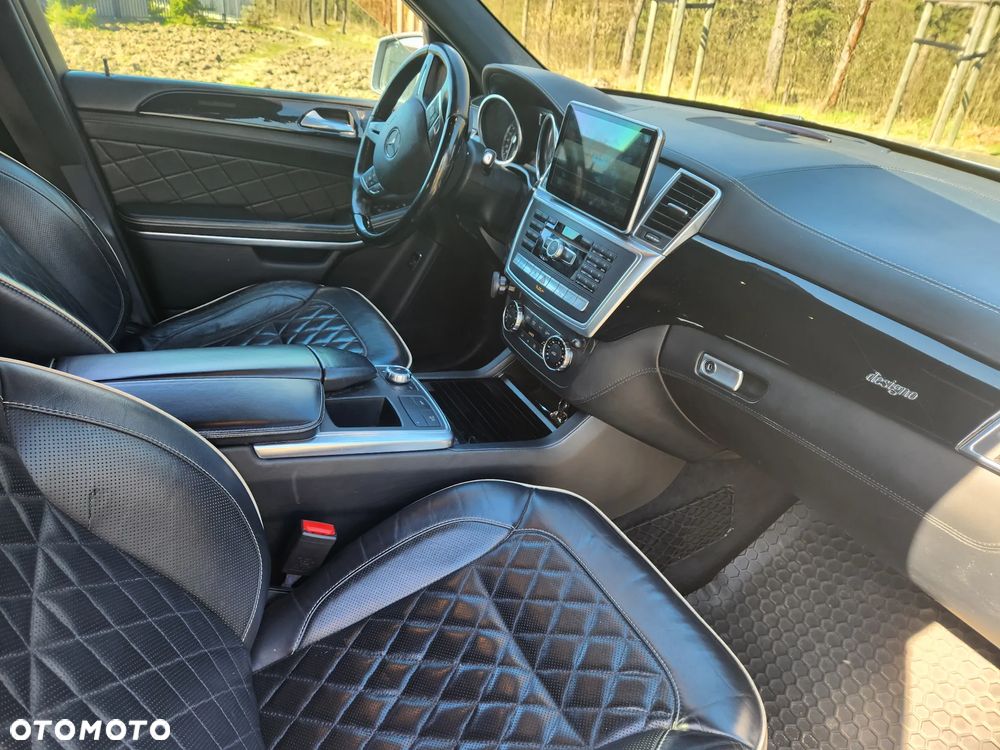 Mercedes-Benz GL - 6