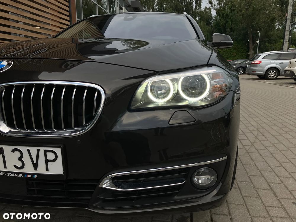 BMW Seria 5 530d xDrive Luxury Line - 18