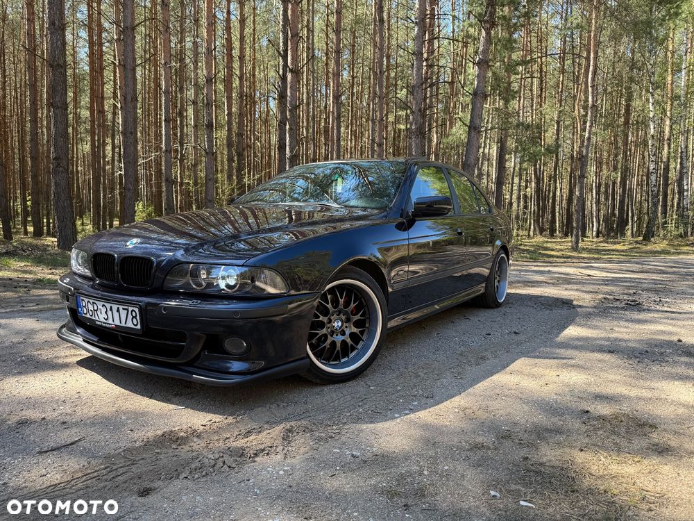 BMW Seria 5 525i - 1
