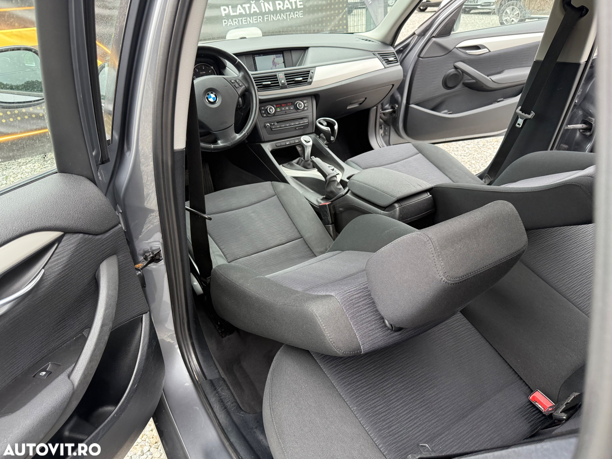 BMW X1 sDrive18d xLine - 8