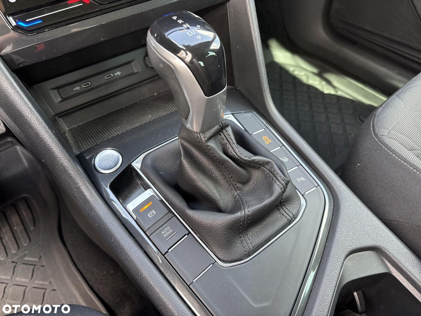 Volkswagen Tiguan 1.5 TSI EVO Life DSG - 30