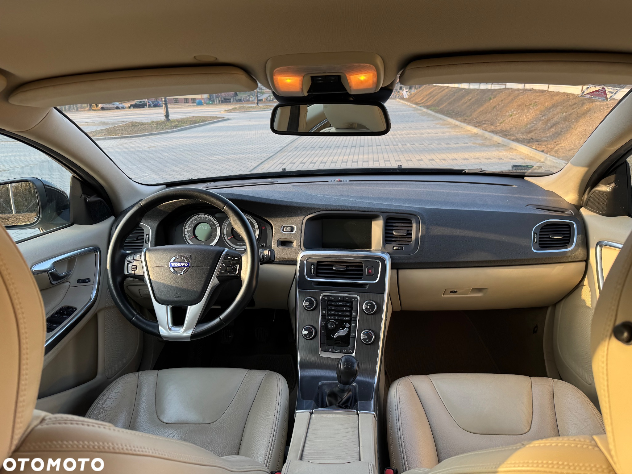 Volvo S60 D3 Summum - 16