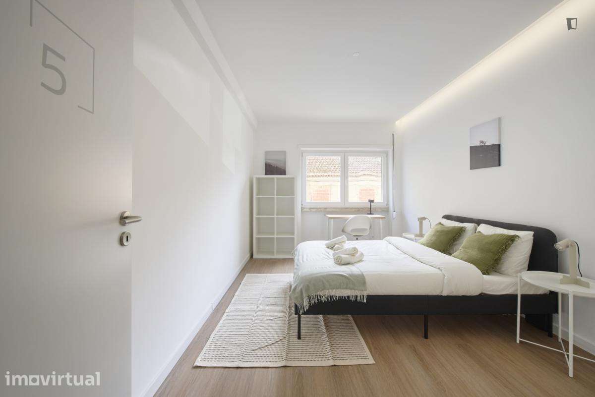 Quarto - localizado em Entrecampos Lisbon - Grande imagem: 2/35