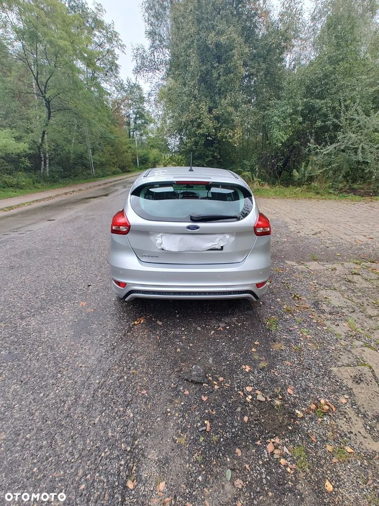 Ford Focus - 4
