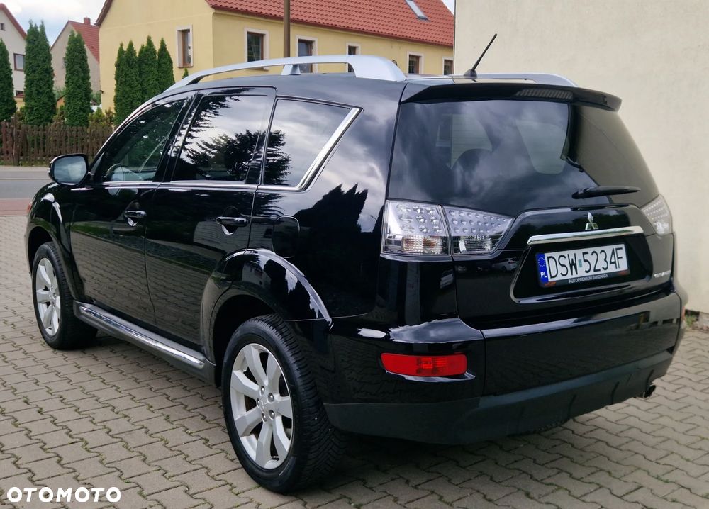 Mitsubishi Outlander 2.0 Intense + 2WD EU5 - 4