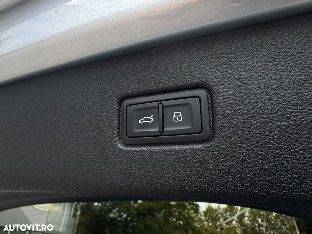 Audi Q7 3.0 55 TFSIe quattro Tiptronic S Line - 24