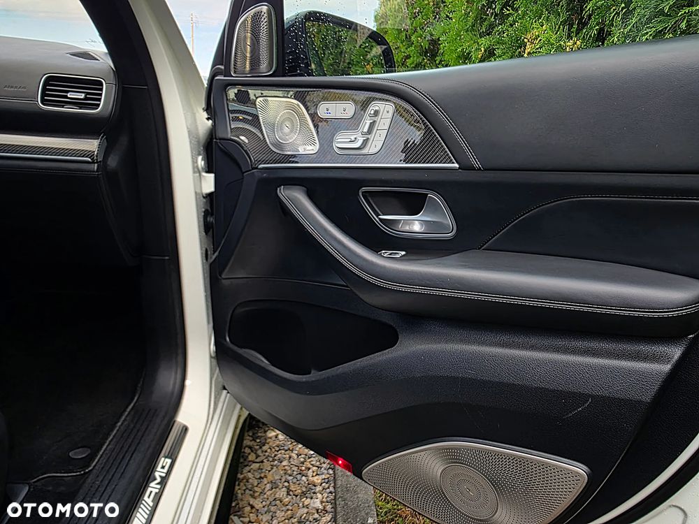 Mercedes-Benz GLS - 34