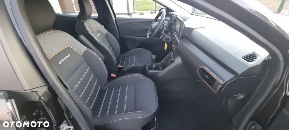 Dacia Sandero Stepway - 11