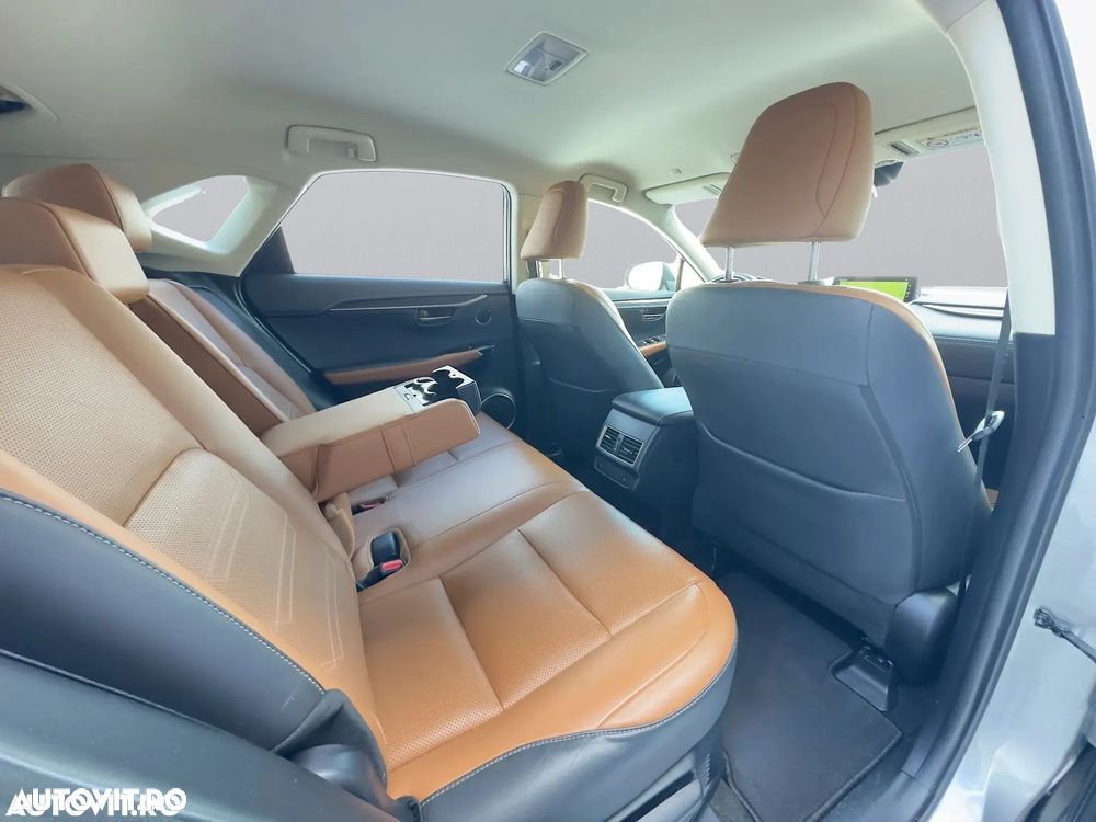 Lexus Seria NX 300h E-FOUR Luxury Line - 20