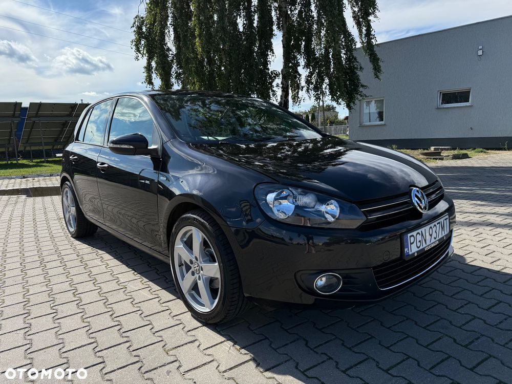 Volkswagen Golf 1.6 TDI DPF BlueMotion Technology MATCH - 2
