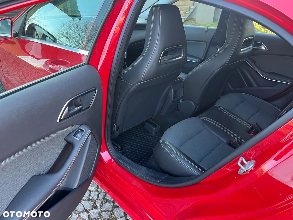 Mercedes-Benz Klasa A 180 7G-DCT Style - 8