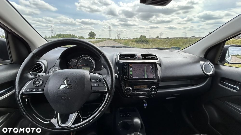 Mitsubishi Space Star 1.2 AS&G Instyle CVT - 25