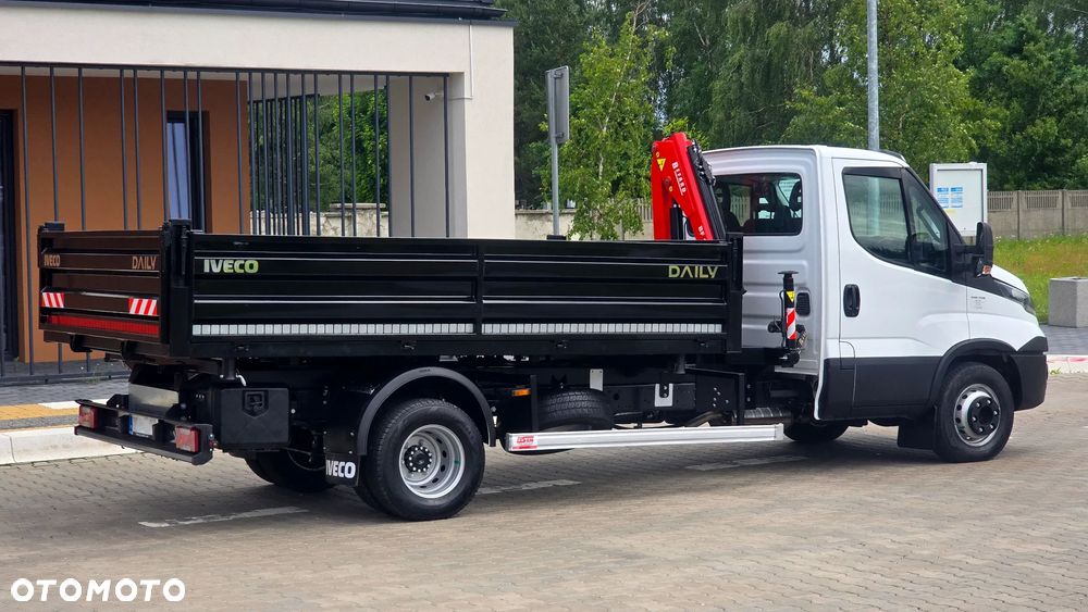 Iveco ❗️❗️DAILY 3.0 150Km 70C17 JAK NOWY ❗️❗️84 TYŚ PRZEBIEGU / ORYGINALNY WYWROT / HDS BEFFARD 1700A / WYWROT 3 STRONY / PIERWSZY WŁASCICIEL / NAVI / KAMERA COFANIA / TEMPOMAT / BLIŹNIAKI / WYSOKA BURTA / PRZYSTAWKA / WERSJA WZMOCNIONA / SERWIS ASO / SALON POLSKA / JAK Z SALONU - NOWY - / UNIKAT ❗❗ - 18
