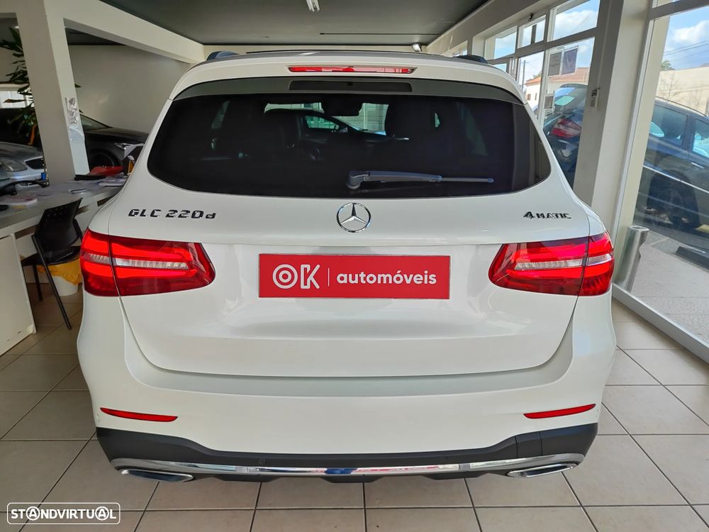 Mercedes-Benz GLC 220 d 4Matic 9G-TRONIC AMG Line - 12