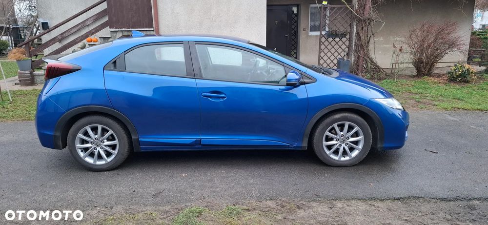 Honda Civic 1.4 i-VTEC Sport Black Edition - 17