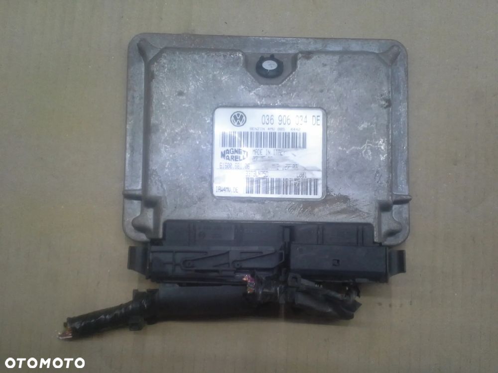 Volkswagen Polo 9n 1.4 16V zestaw startowy komputer 036906034DE  IAW4MV.DE moduły stacyjka dwa klucze i inne - 2