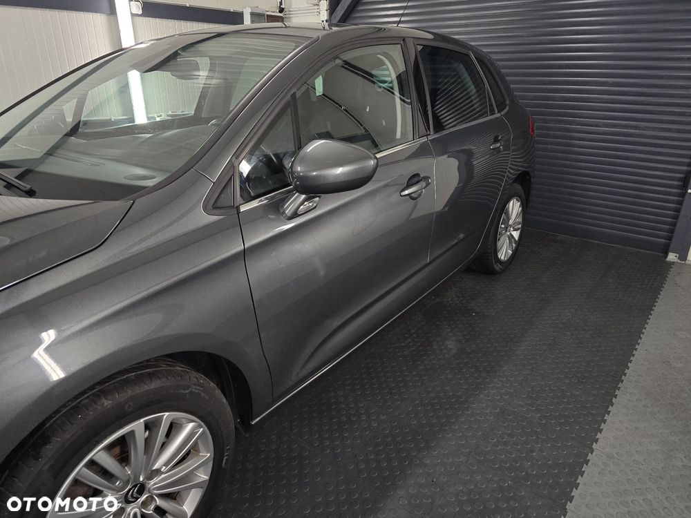 Citroën C4 VTi 120 Style - 12