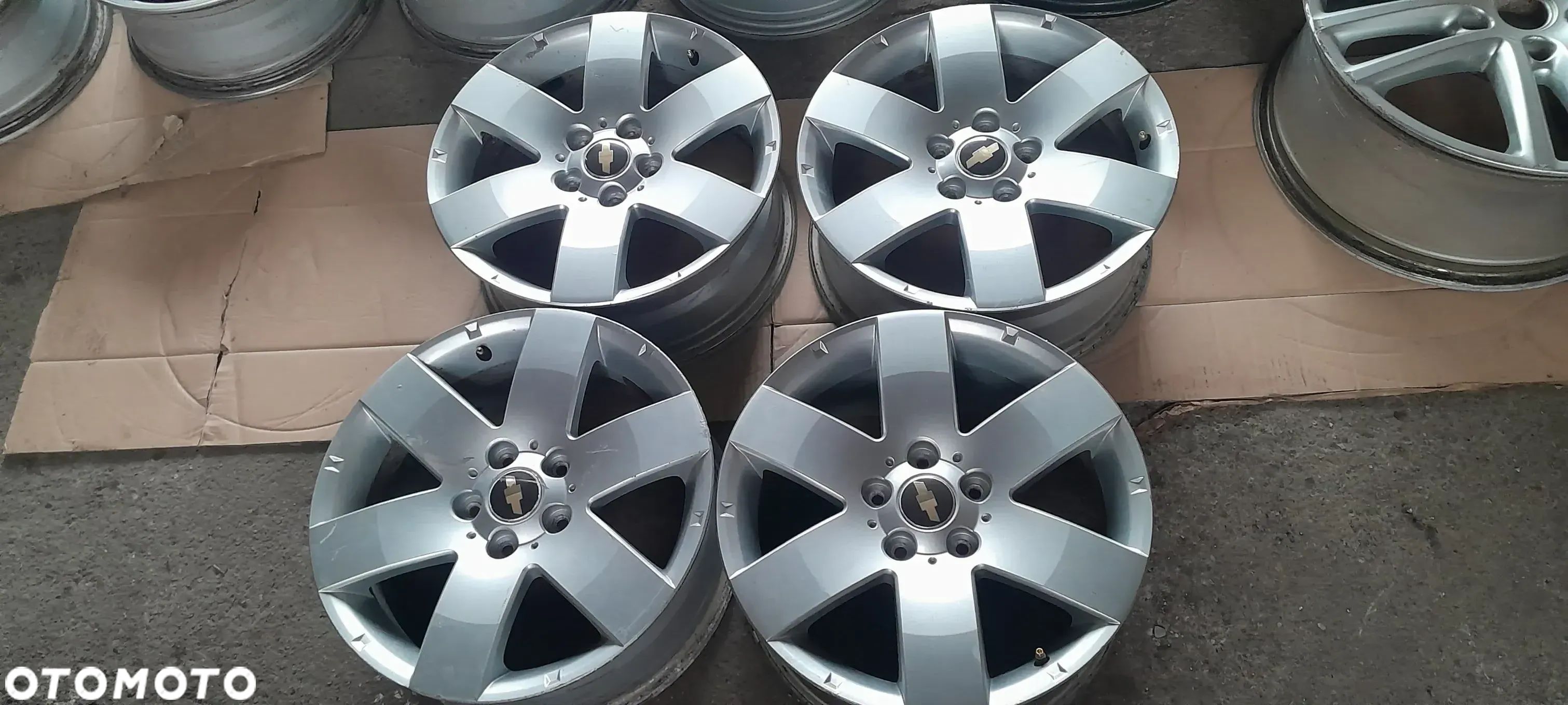 CHEVROLET CAPTIVA FELGI ALUMINIOWE 17'' 17X7JET46 - 1