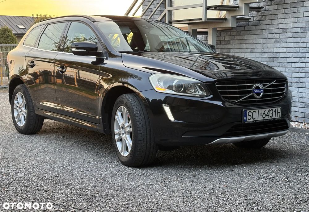Volvo XC 60 D4 AWD Momentum - 9