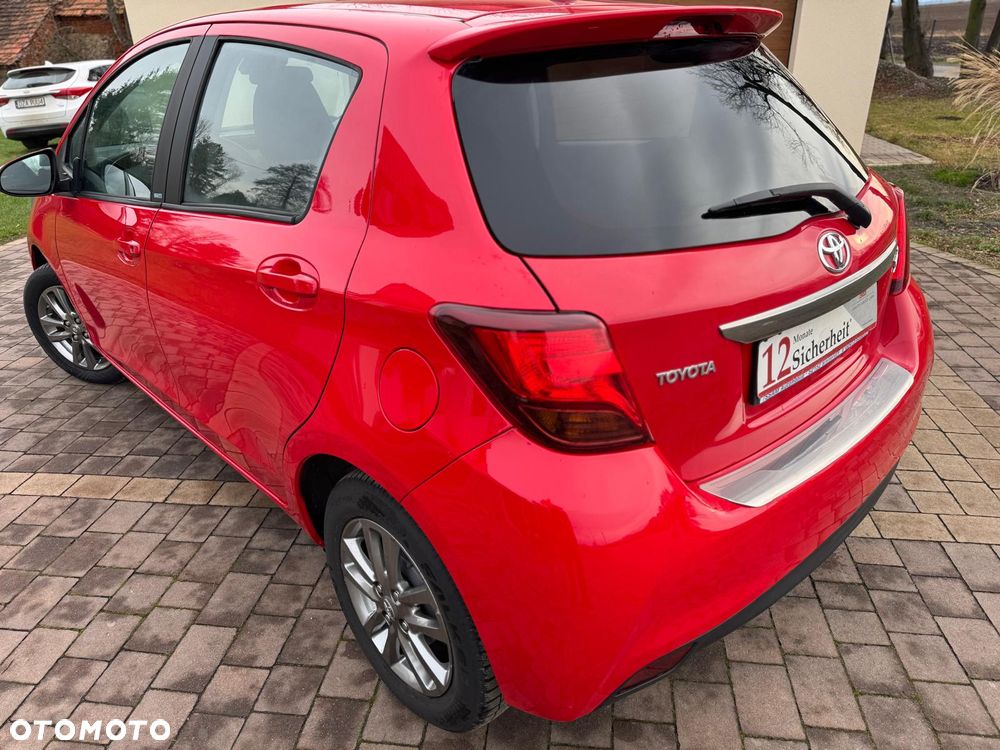 Toyota Yaris - 4