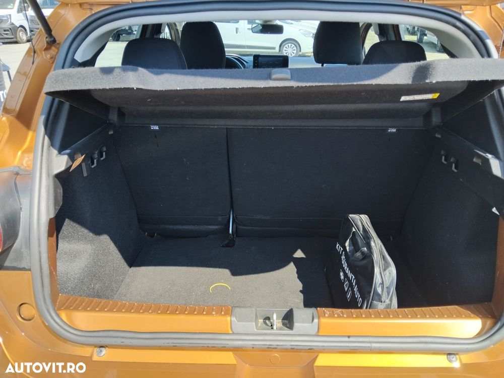 Dacia Sandero Stepway TCe 90 MT6 Expression - 16