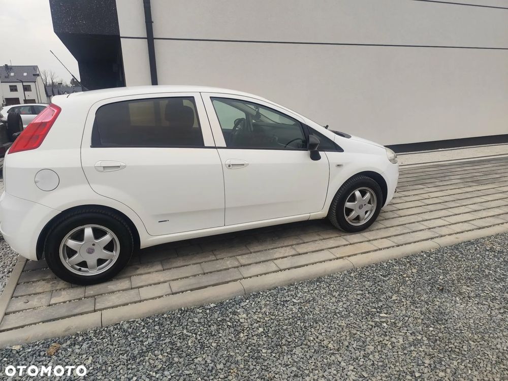 Fiat Grande Punto 1.3 Multijet 16V Dynamic - 3