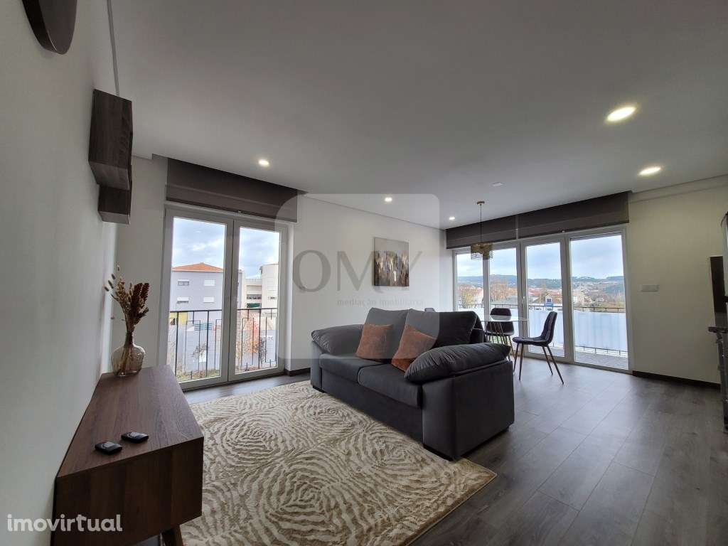 T4 Transformado em Dois T1(s) Junto ao Supermercado LIDL em Vila Real - Grande imagem: 3/15