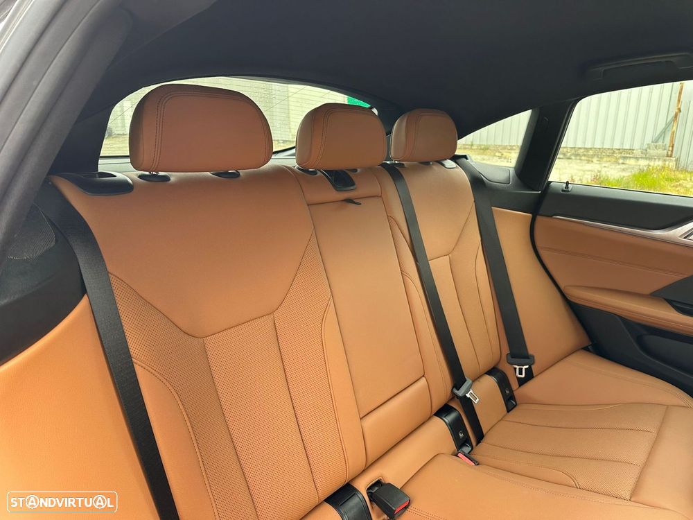 BMW i4 eDrive40 Pack Desportivo M Pro - 9