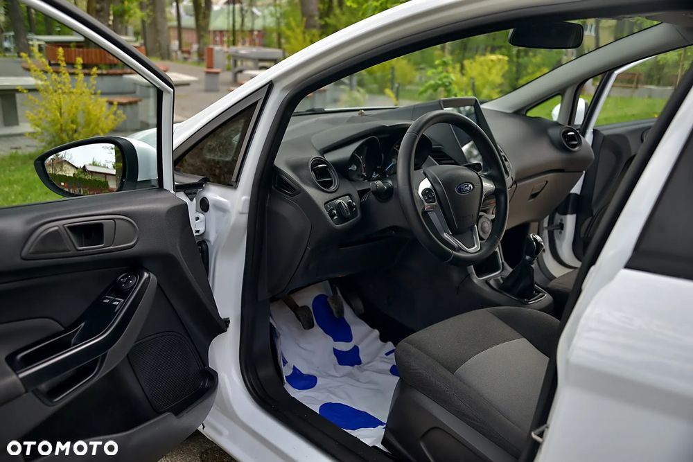 Ford Fiesta 1.25 Titanium EU5 - 25