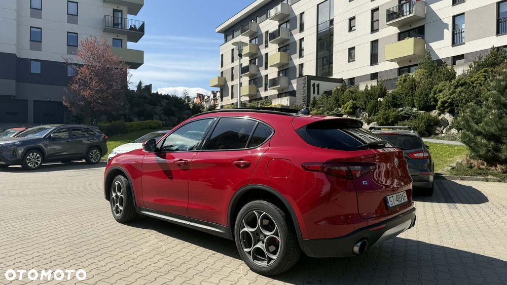Alfa Romeo Stelvio 2.0 Turbo 16V AT8-Q4 Super - 3