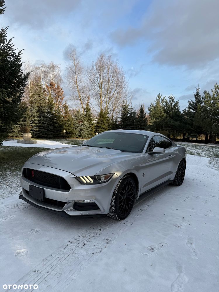 Ford Mustang 3.7 V6 Premium - 4