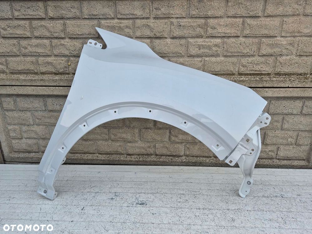 mitsubishi eclipse cross 2021- błotnik przód prawy oryginał - 1