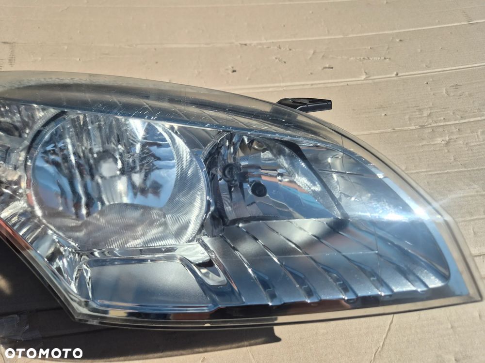 Renault Megane III lampa prawa.2008-2013.OE.AL. - 5