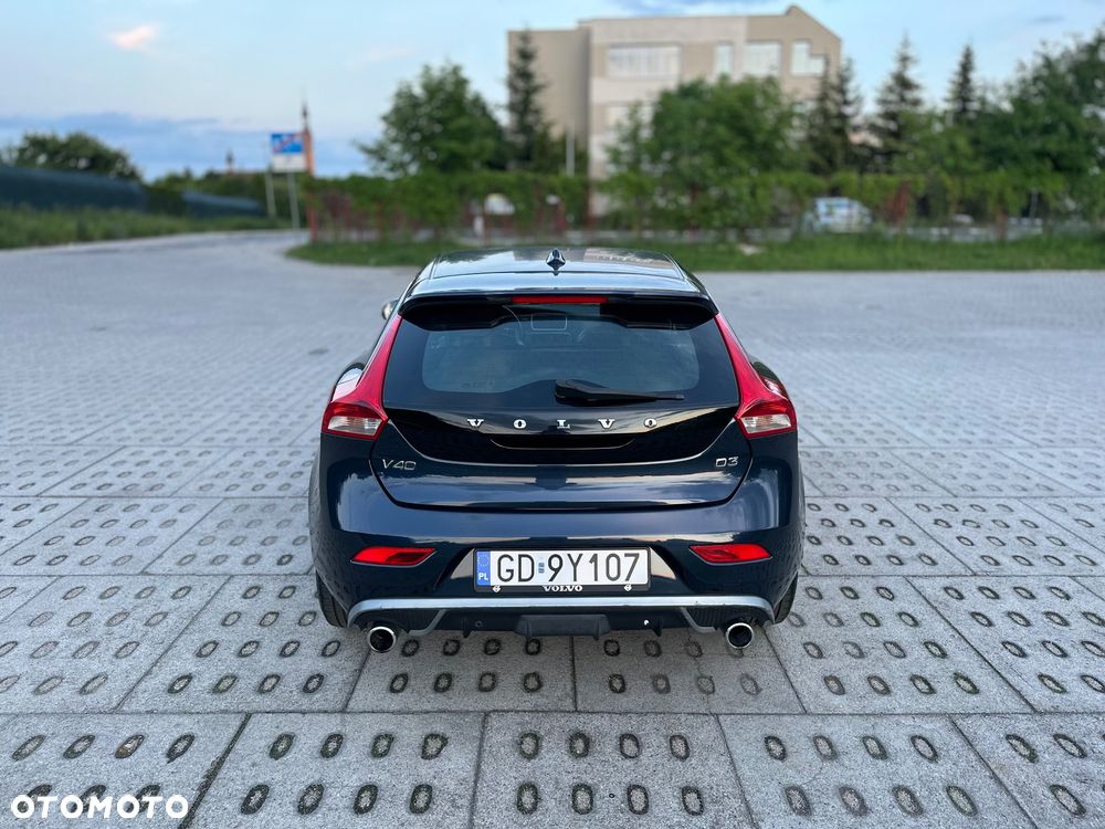 Volvo V40 D3 Geartronic R Design - 5