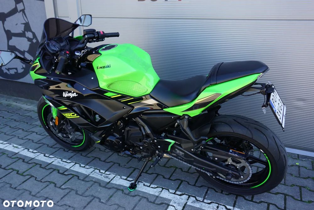 Kawasaki Ninja - 16