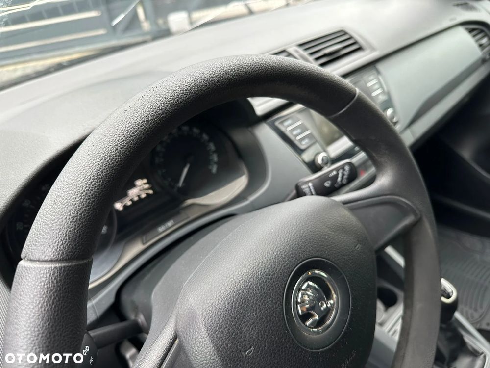 Skoda Fabia 1.0 MPI Cool Edition - 24