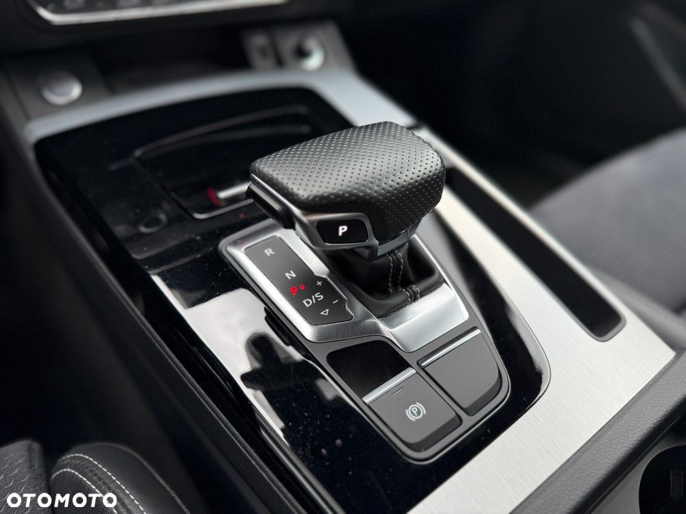 Audi Q5 Sportback - 24
