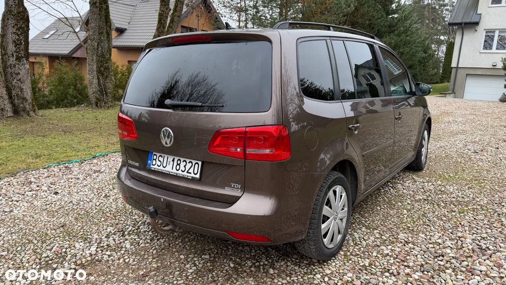 Volkswagen Touran 1.6 TDI DPF BlueMotion Technology MATCH - 6