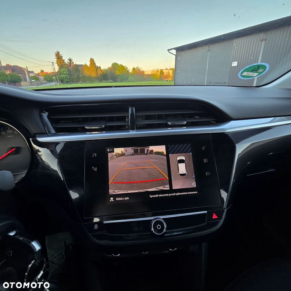 Opel Corsa 1.2 Elegance S&S - 9