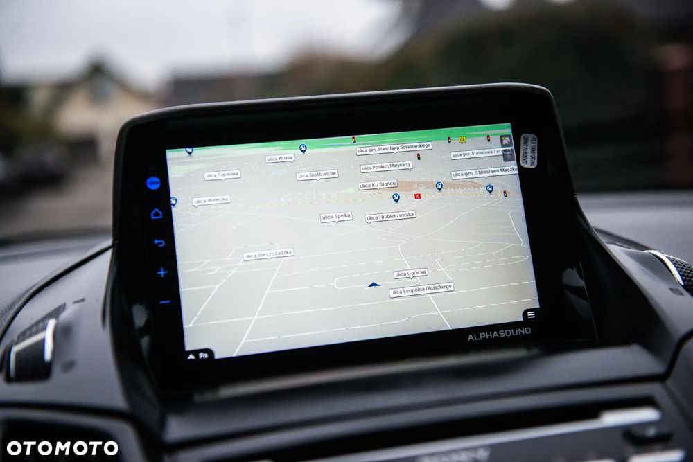 Ford Kuga 2.0 TDCi 4x4 Titanium - 36