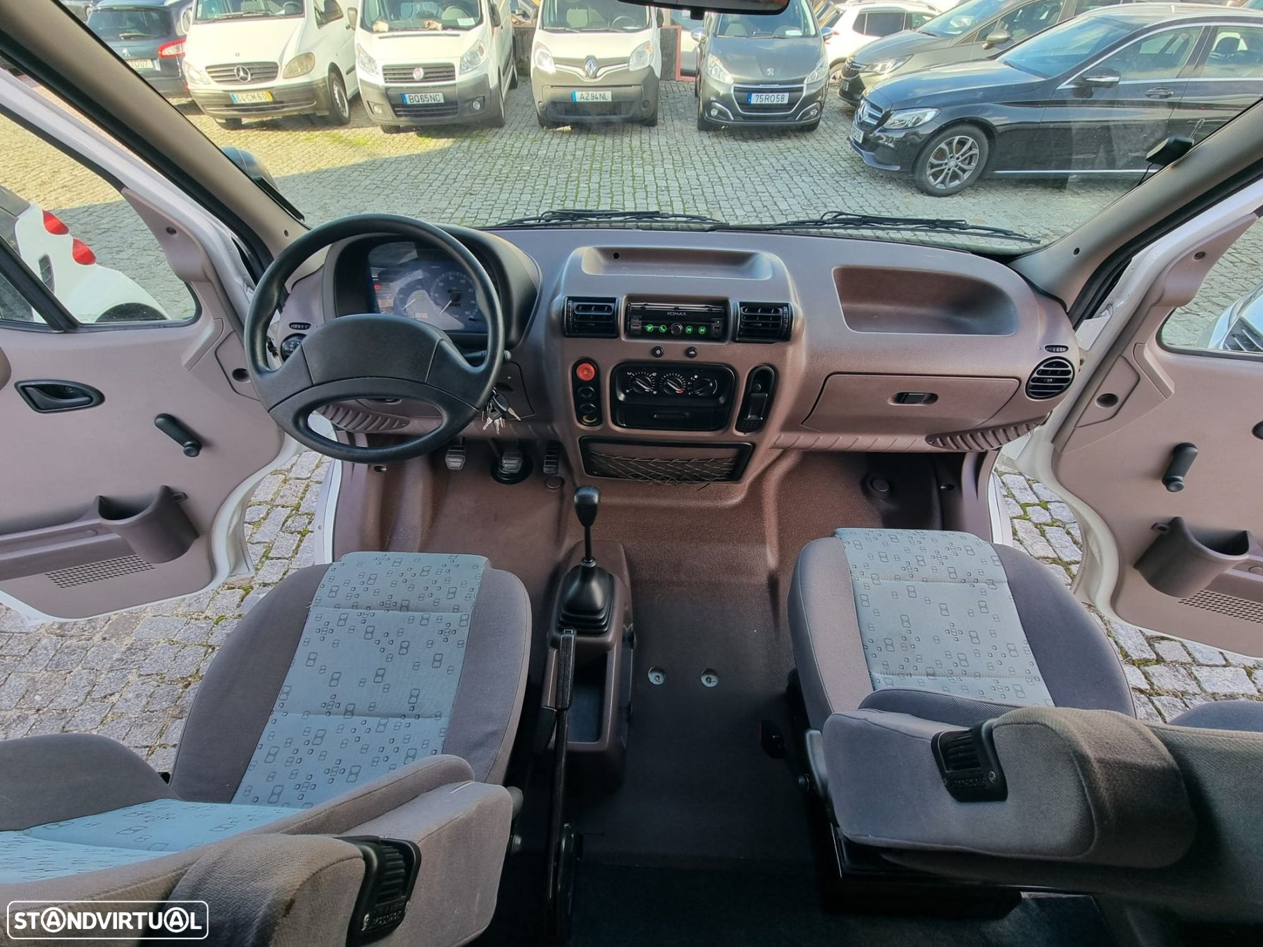 Renault Master 2.8 dTi L3 H1 3.5T CD - 12