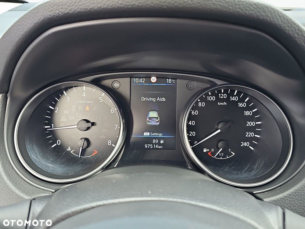 Nissan Qashqai 1.3 DIG-T N-Connecta - 19