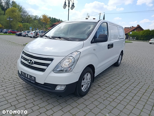 Hyundai H-1